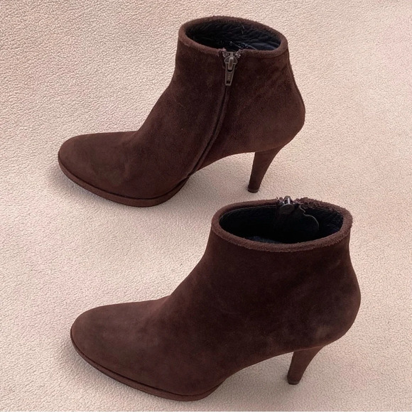 Pedro Garcia Brown Suede Heeled Ankle Booties/Boots-Women’s 7.5-Classic-Formal - Picture 2 of 11